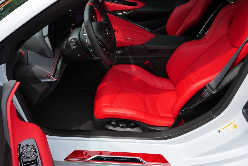 Used 2024 Chevrolet Corvette Stingray Preferred Conv w/ Z51 Performance Package image 8
