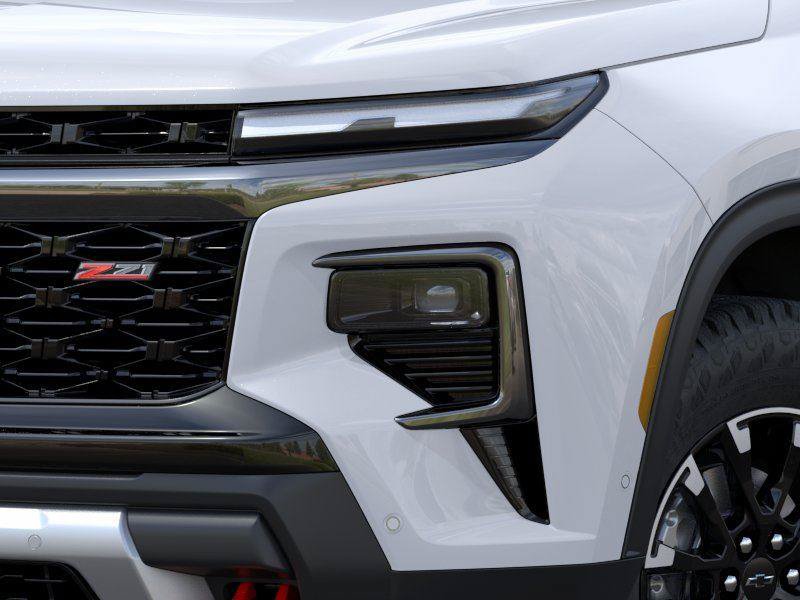 New 2026 Chevrolet Traverse Z71 w/ Enhanced Driving Package AWD/4WD image 10