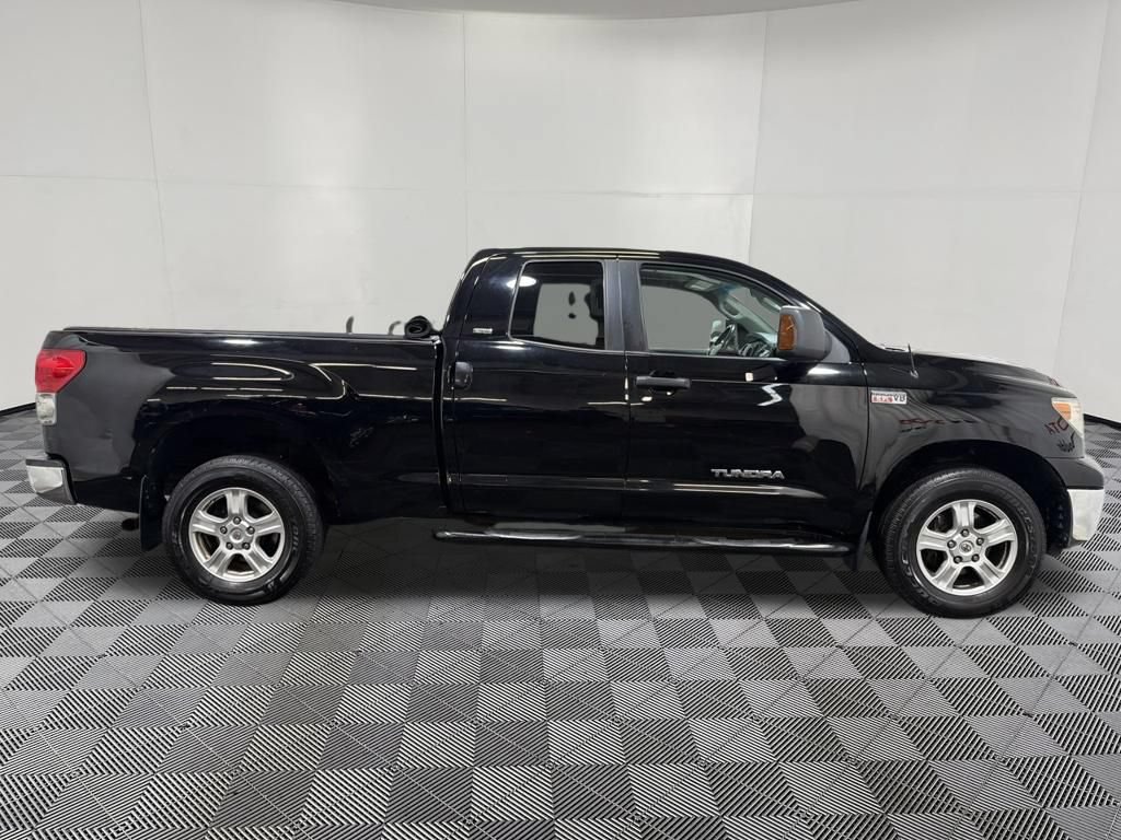 Used 2007 Toyota Tundra SR5 AWD/4WD image 8