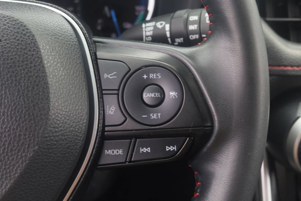 Used 2024 Toyota RAV4 SE AWD/4WD image 10
