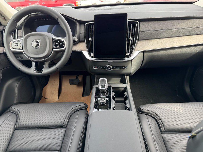 New 2026 Volvo XC90 T8 Ultra w/ Protection Package AWD/4WD image 6