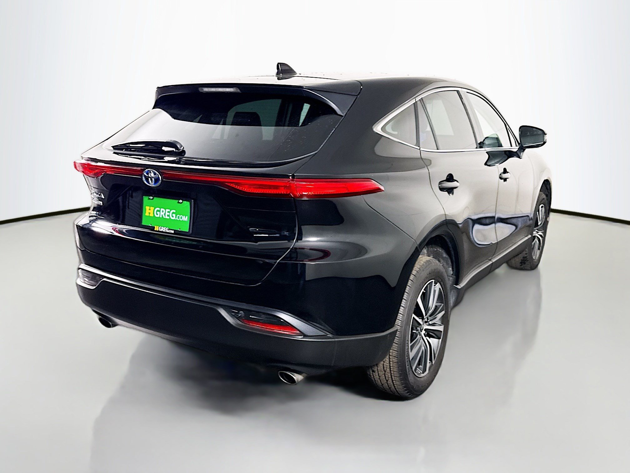 Used 2024 Toyota Venza LE AWD/4WD image 10