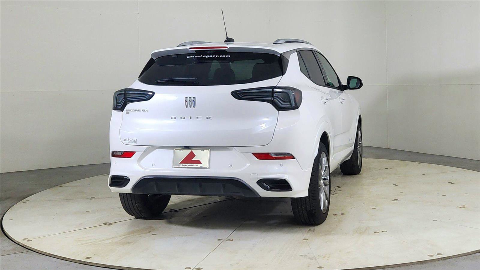 Used 2026 Buick Encore GX Avenir w/ Avenir Technology Package AWD/4WD image 6