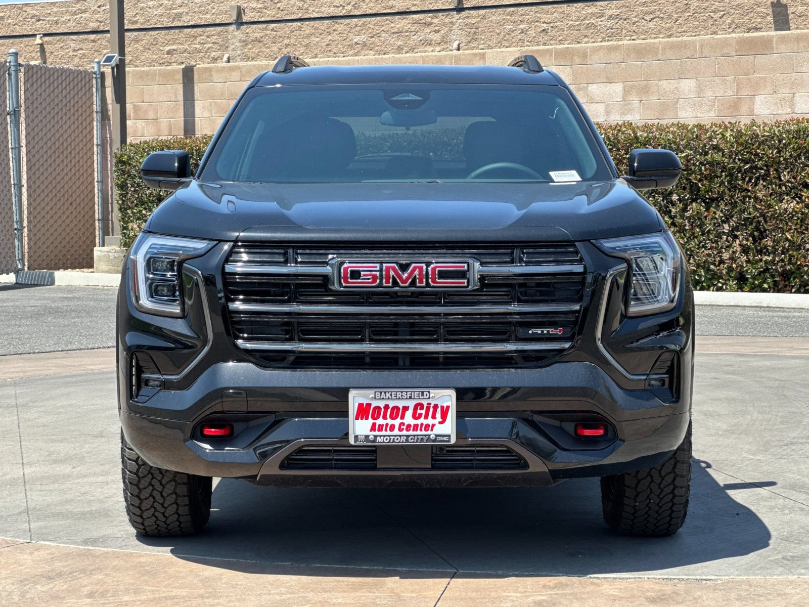 New 2026 GMC Terrain AT4 AWD/4WD image 9