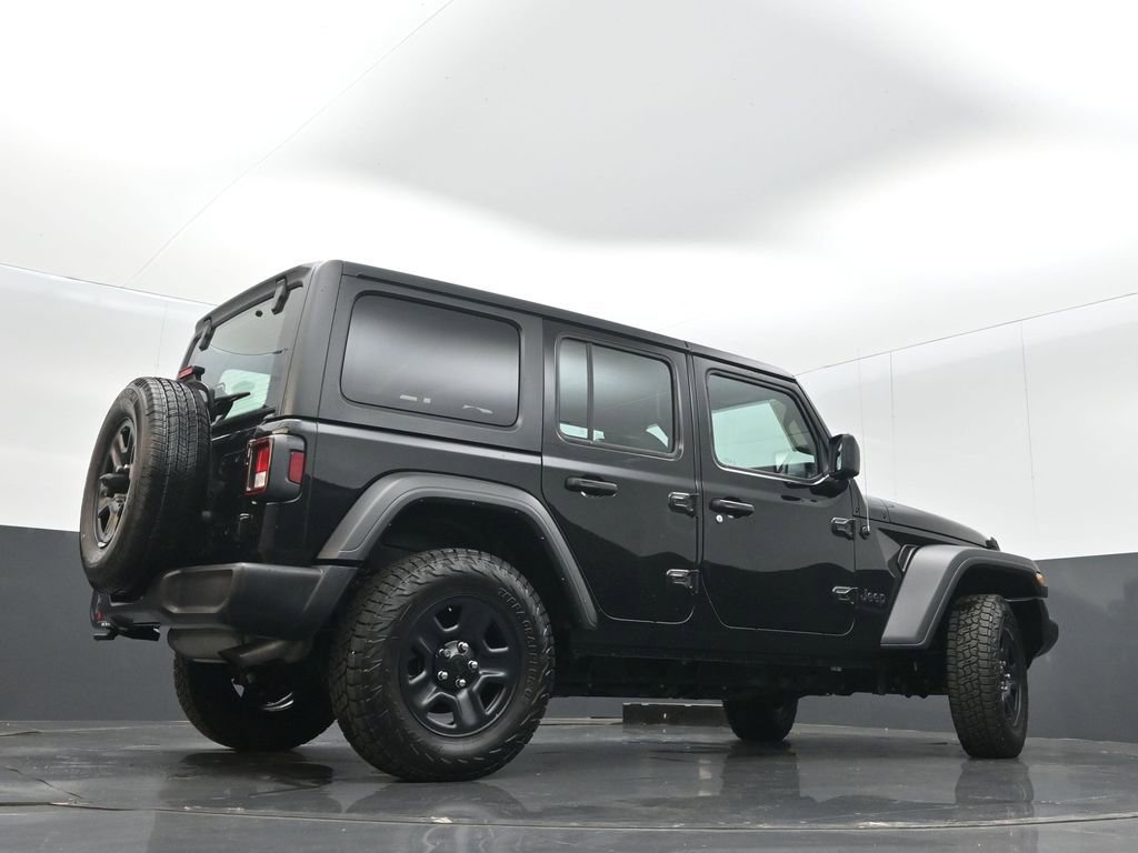 Certified 2022 Jeep Wrangler Unlimited Sport image 33