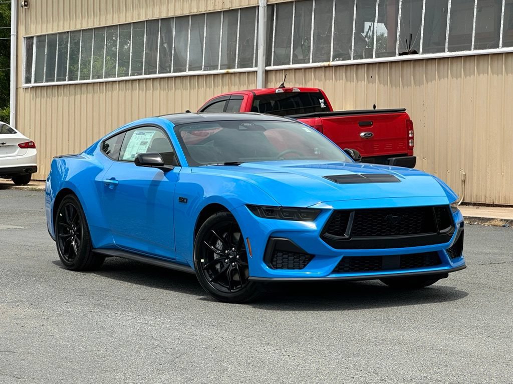 New 2026 Ford Mustang GT w/ Mustang Nite Pony Package RWD image 39
