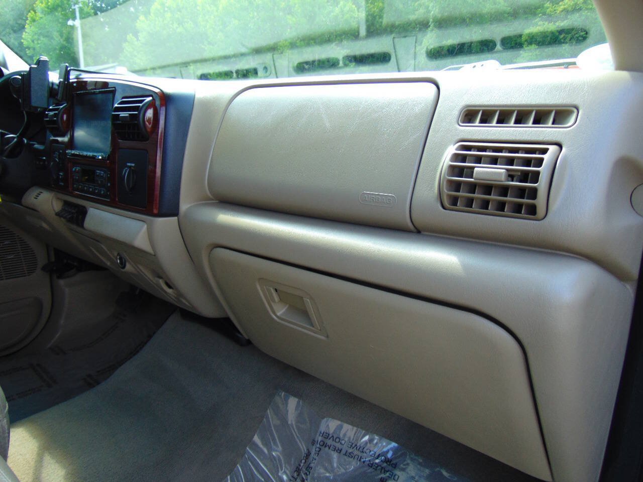 Used 2007 Ford F250 Lariat AWD/4WD image 19