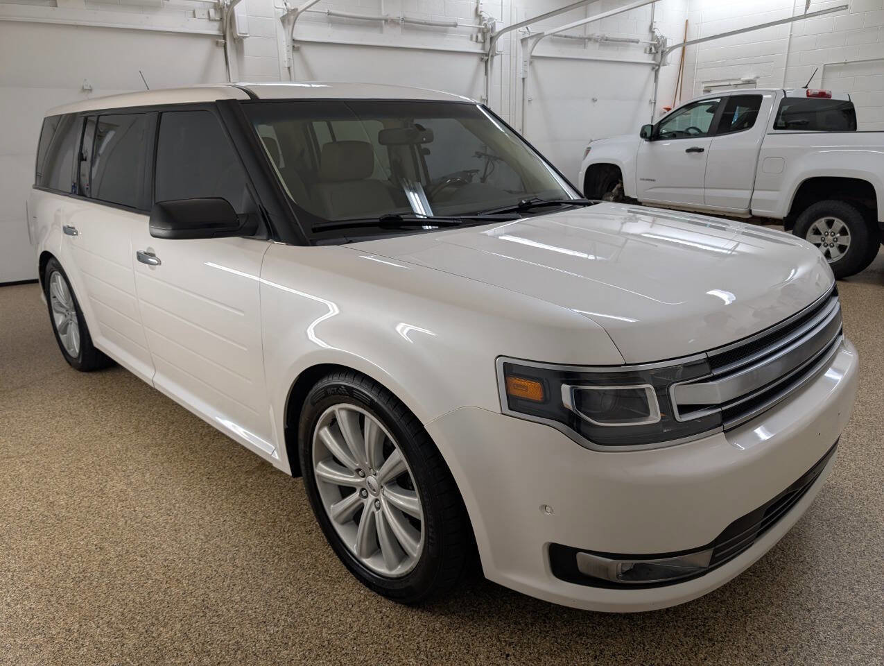 Used 2013 Ford Flex Limited image 5