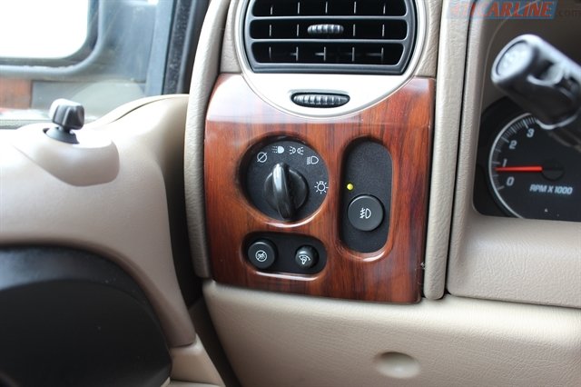 Used 2004 GMC Envoy SLT AWD/4WD image 14
