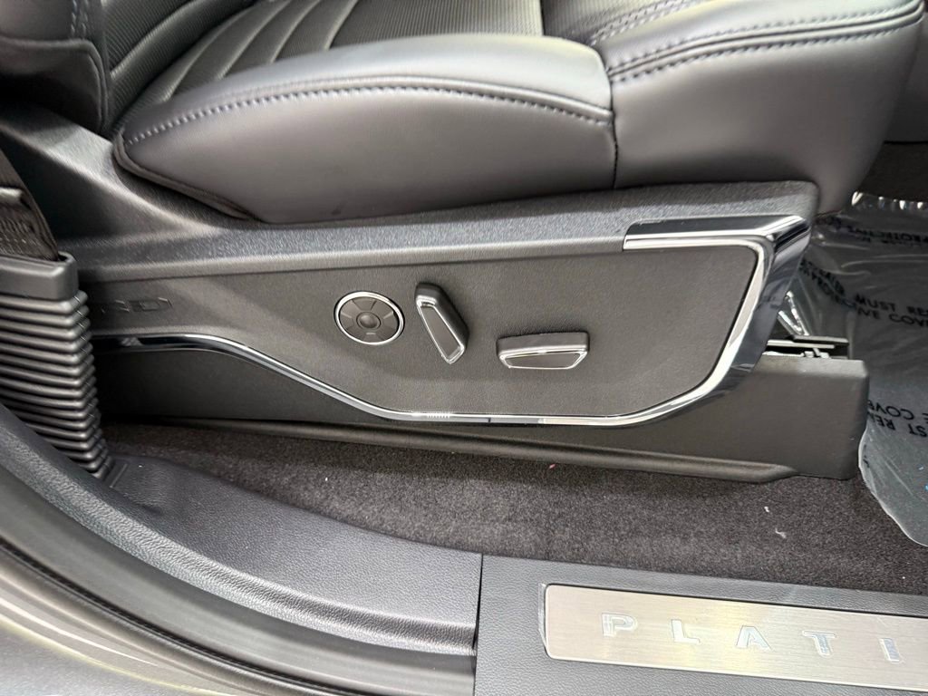 New 2025 Ford F150 Platinum image 24