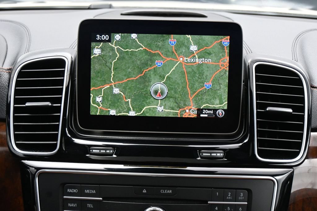 Used 2018 Mercedes-Benz GLS 550 4MATIC image 22