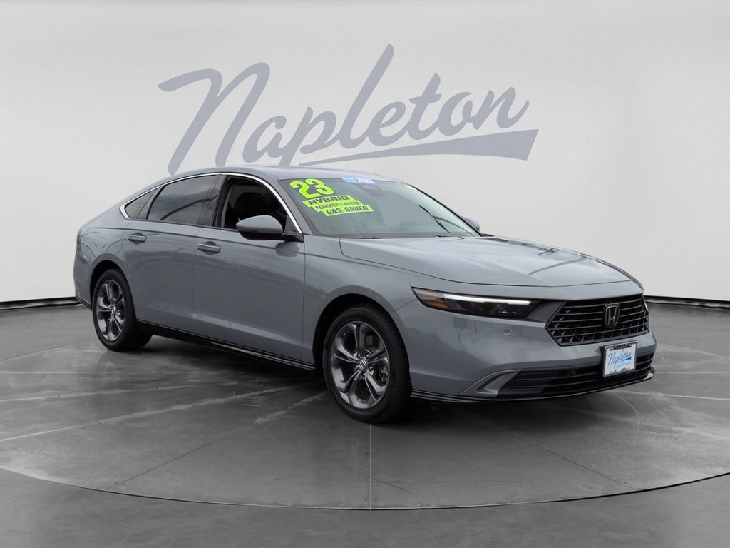 Used 2023 Honda Accord EX-L image 3