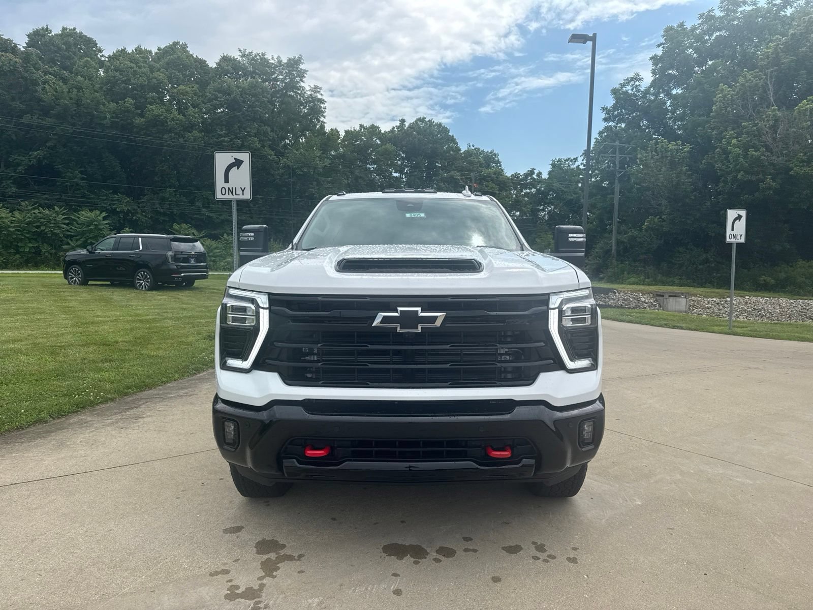 New 2026 Chevrolet Silverado 2500 LTZ AWD/4WD image 2