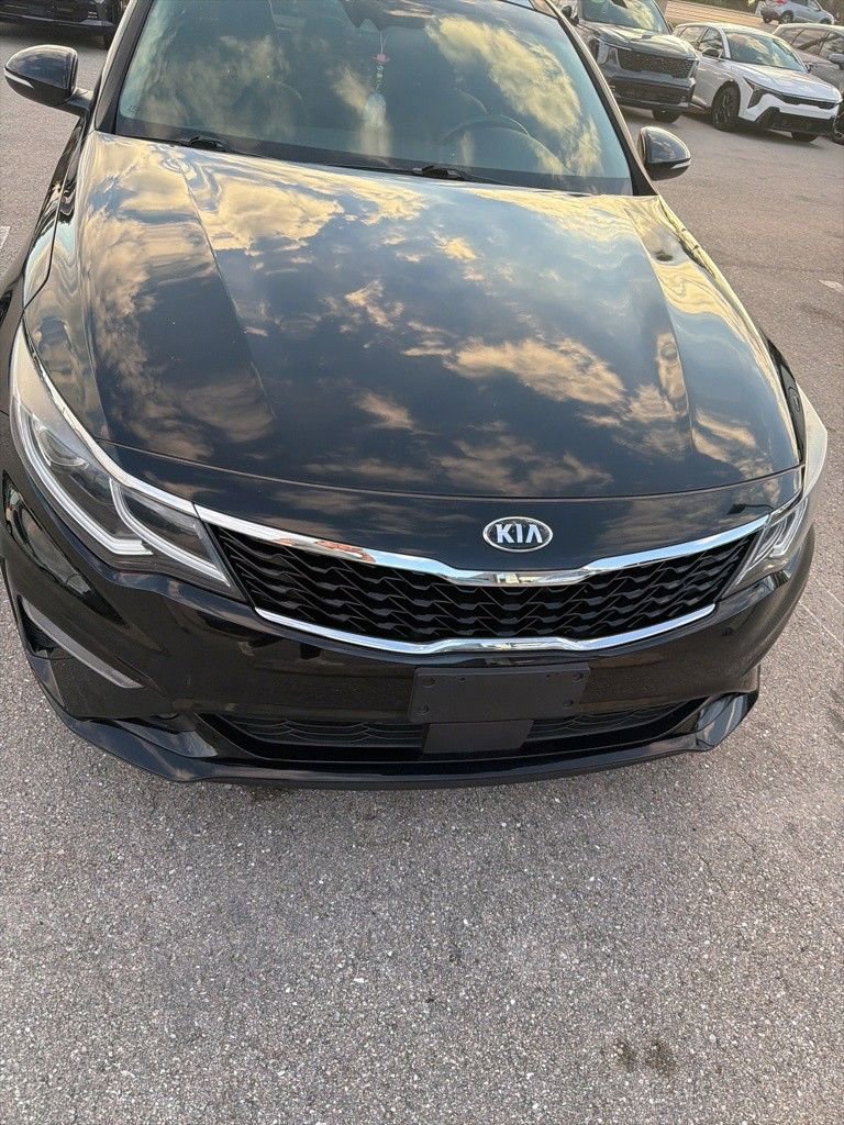 Used 2019 Kia Optima EX w/ EX Premium Package image 2