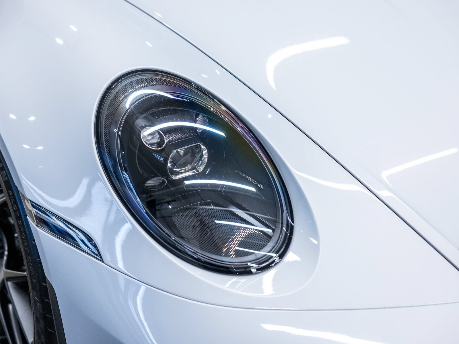 Certified 2024 Porsche 911 GT3 RS RWD image 13