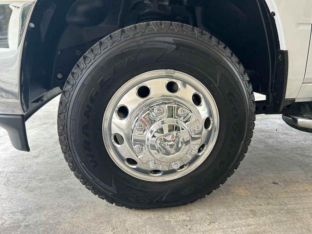 Used 2025 RAM 3500 Big Horn AWD/4WD image 13