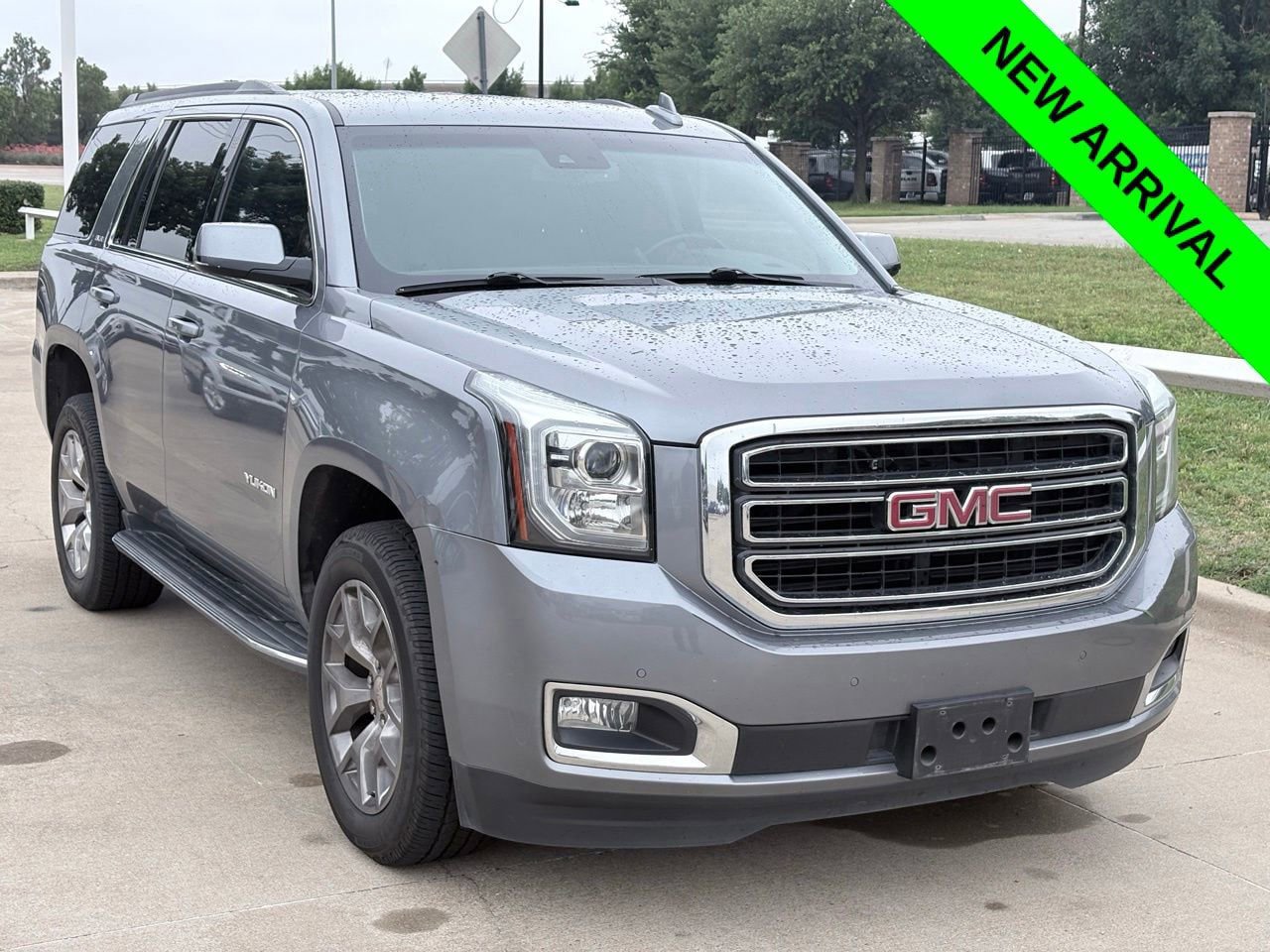 Used 2018 GMC Yukon SLE w/ SLE Value Package