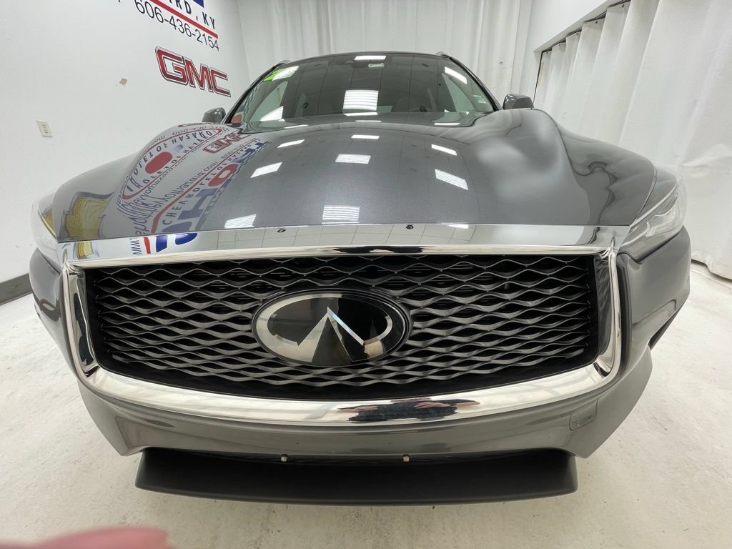 Used 2023 INFINITI QX50 Luxe AWD/4WD image 2