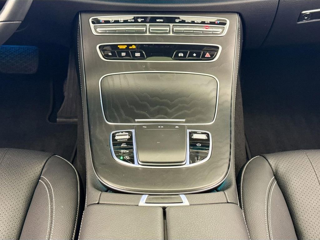 Used 2022 Mercedes-Benz E 350 Sedan image 12