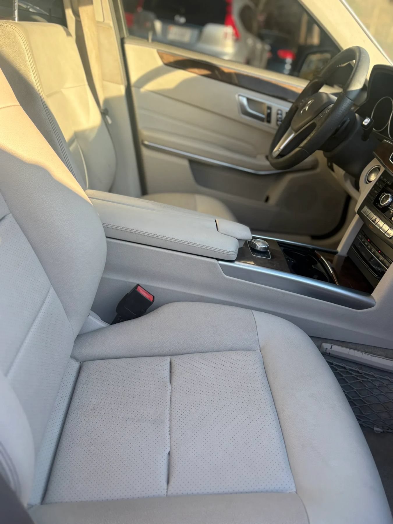 Used 2015 Mercedes-Benz E 350 4MATIC Sedan image 42