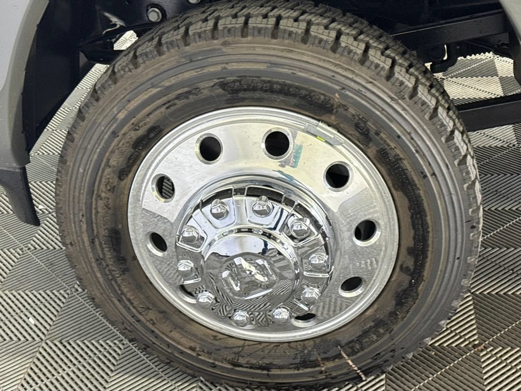 New 2027 RAM 5500 Tradesman AWD/4WD image 12