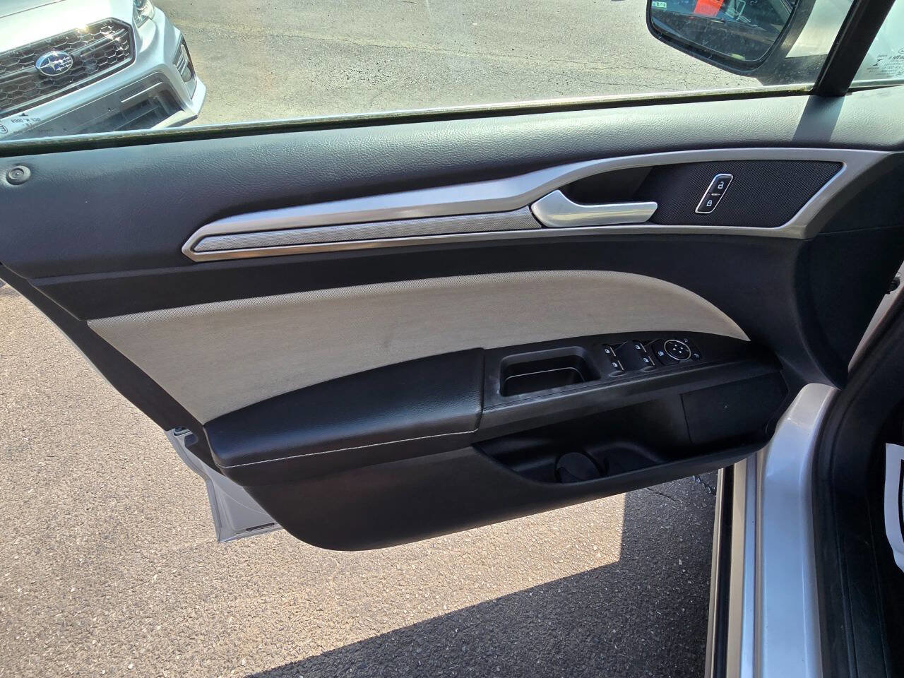 Used 2017 Ford Fusion S image 12