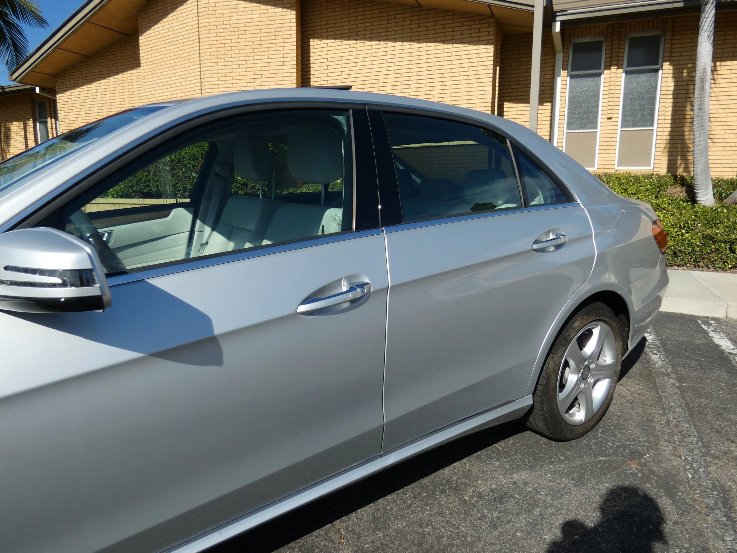 Used 2016 Mercedes-Benz E 350 Sedan w/ Premium Package image 11