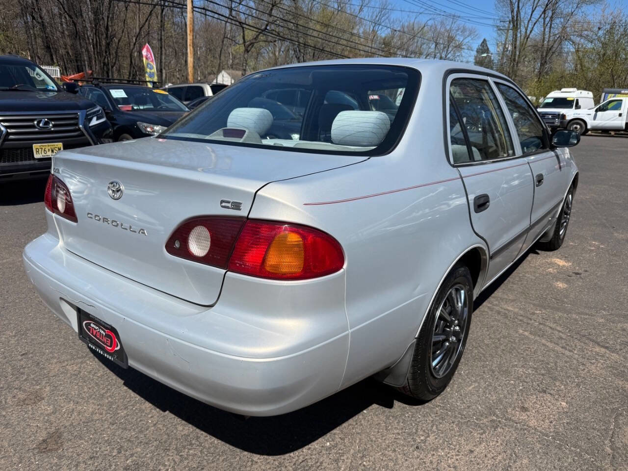 Used 2002 Toyota Corolla LE FWD image 8