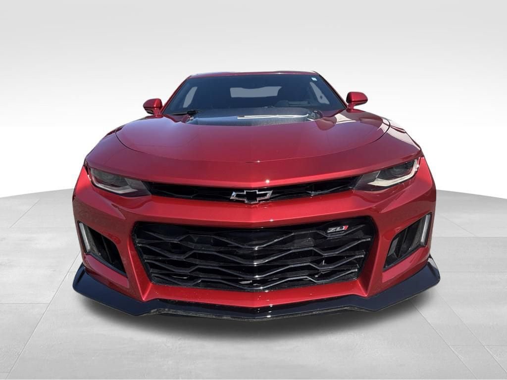 Used 2018 Chevrolet Camaro ZL1 RWD image 3