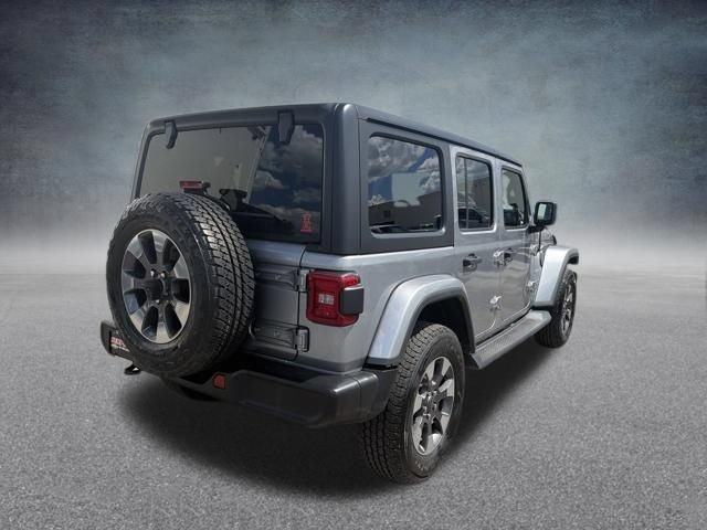 Used 2018 Jeep Wrangler Unlimited Sahara AWD/4WD image 7