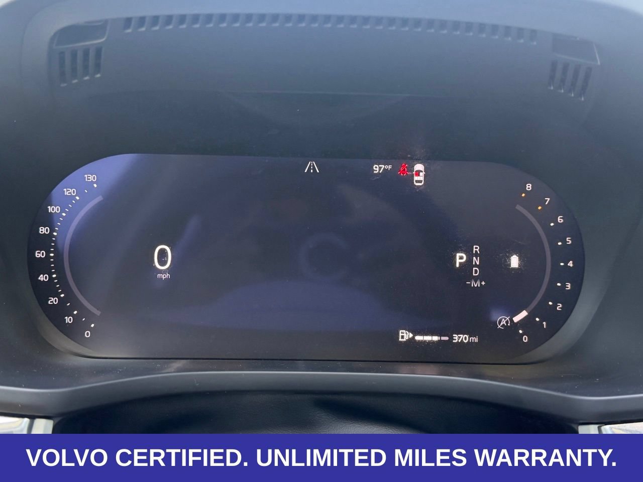 Certified 2026 Volvo XC60 B5 Ultra AWD/4WD image 17