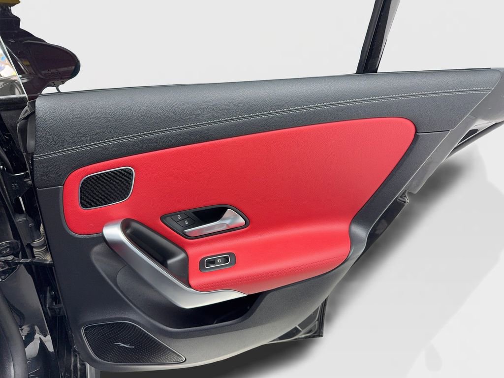 Used 2023 Mercedes-Benz CLA 35 AMG 4MATIC w/ AMG Night Package Plus image 38