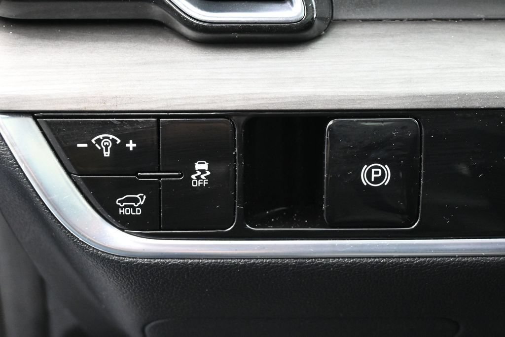 Used 2024 Kia Sportage X-Line w/ X-Line Premium Package AWD/4WD image 16
