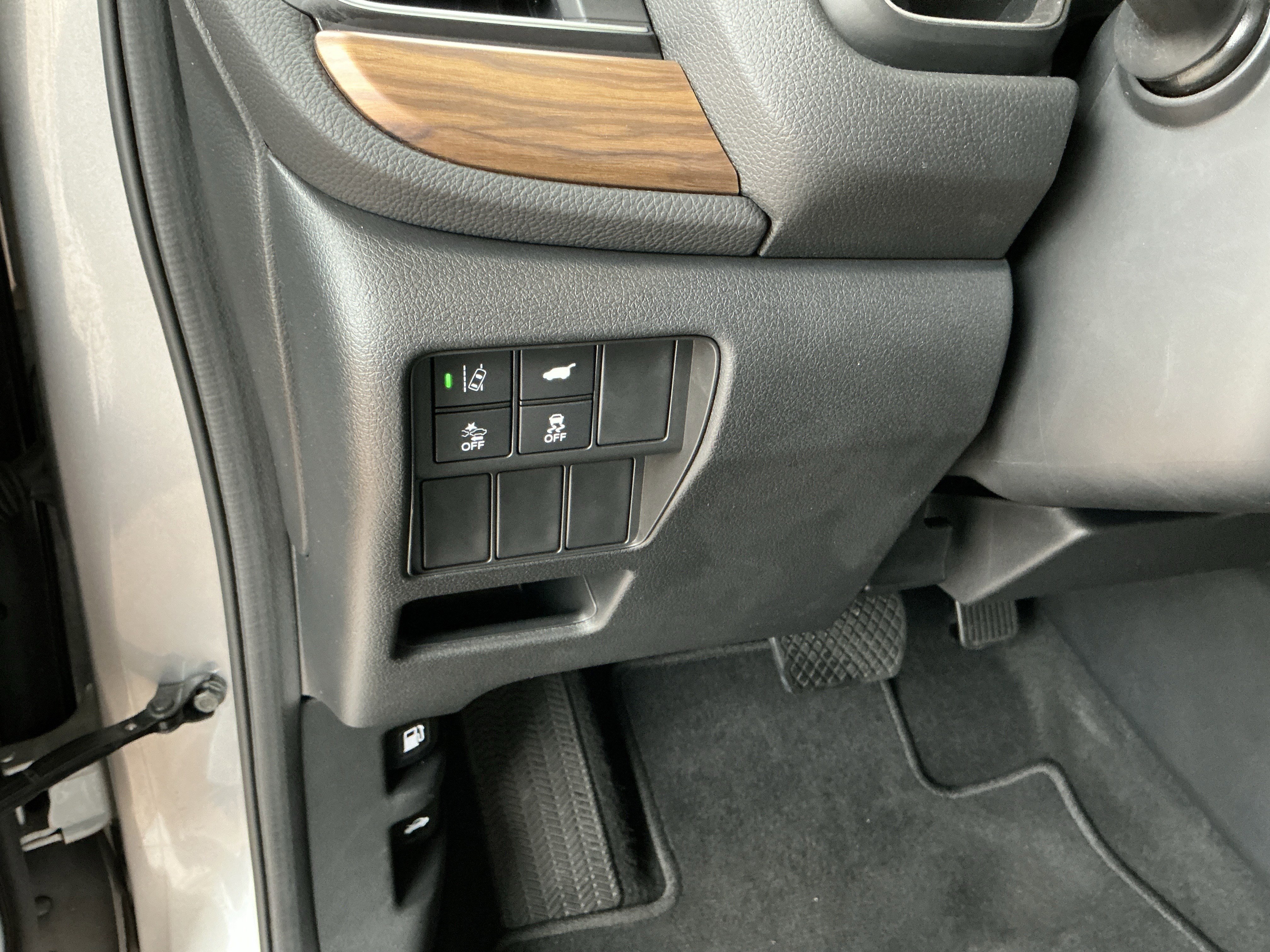 Used 2020 Honda CR-V Touring image 30