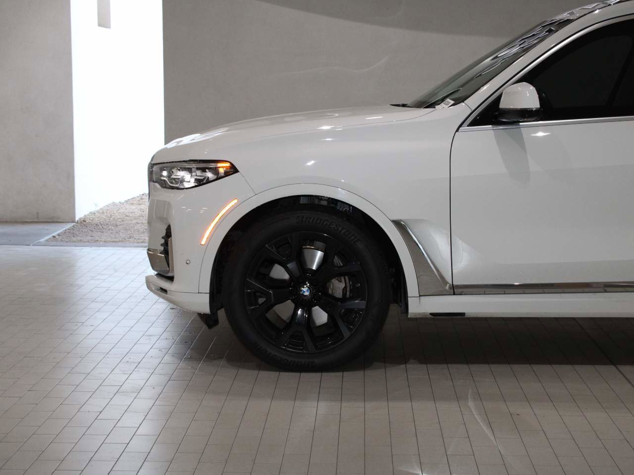 Certified 2022 BMW X7 xDrive40i w/ Premium Package image 4