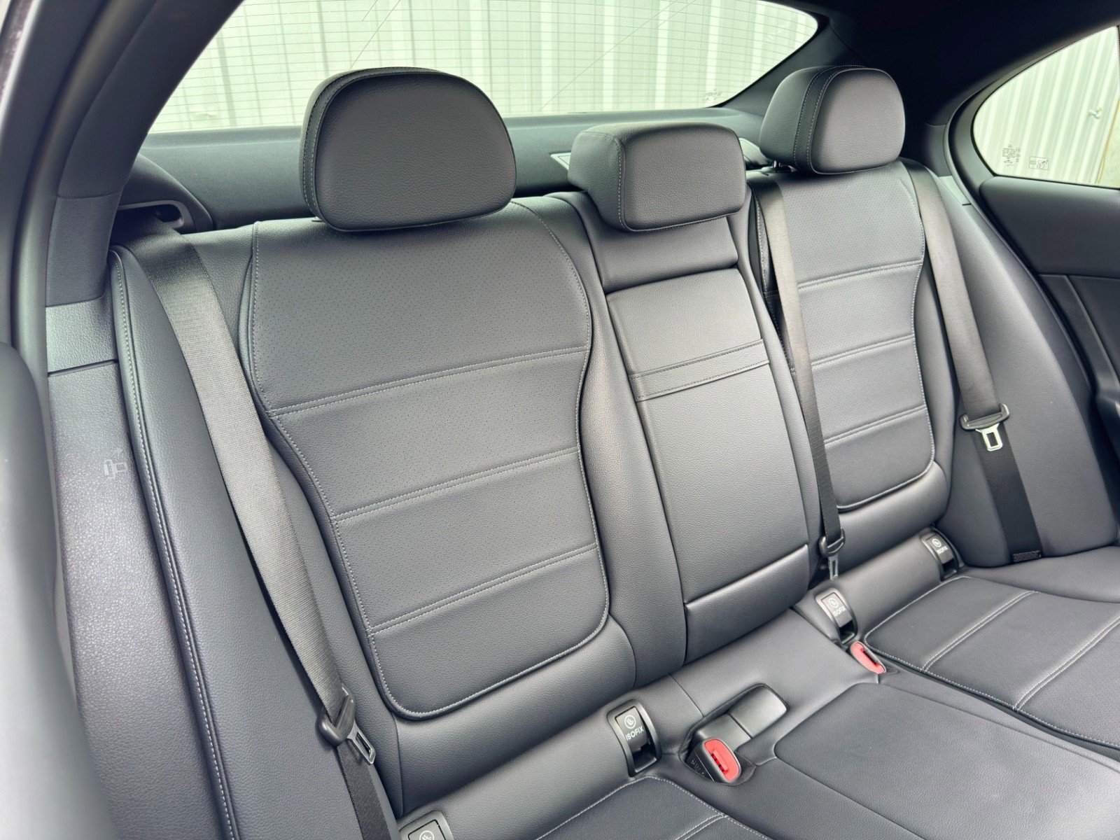 Used 2022 Mercedes-Benz C 300 Sedan image 43