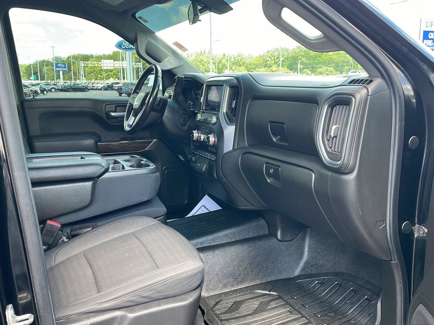 Used 2020 GMC Sierra 1500 Elevation w/ Elevation Value Package AWD/4WD image 33