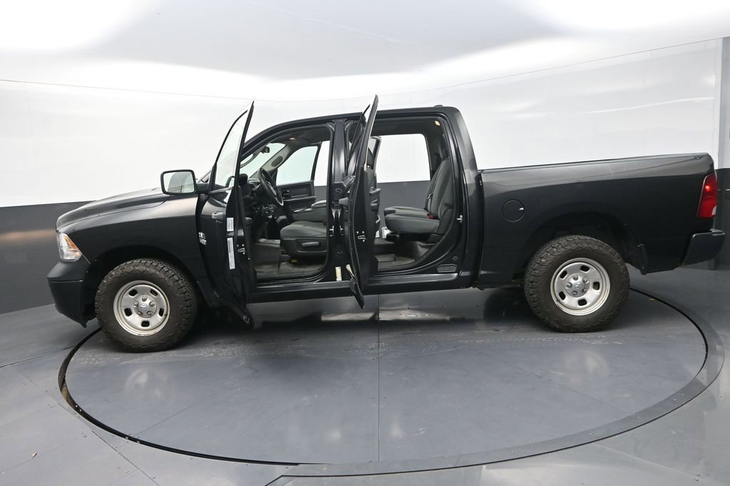 Used 2018 RAM 1500 Tradesman w/ Popular Equipment Group image 32