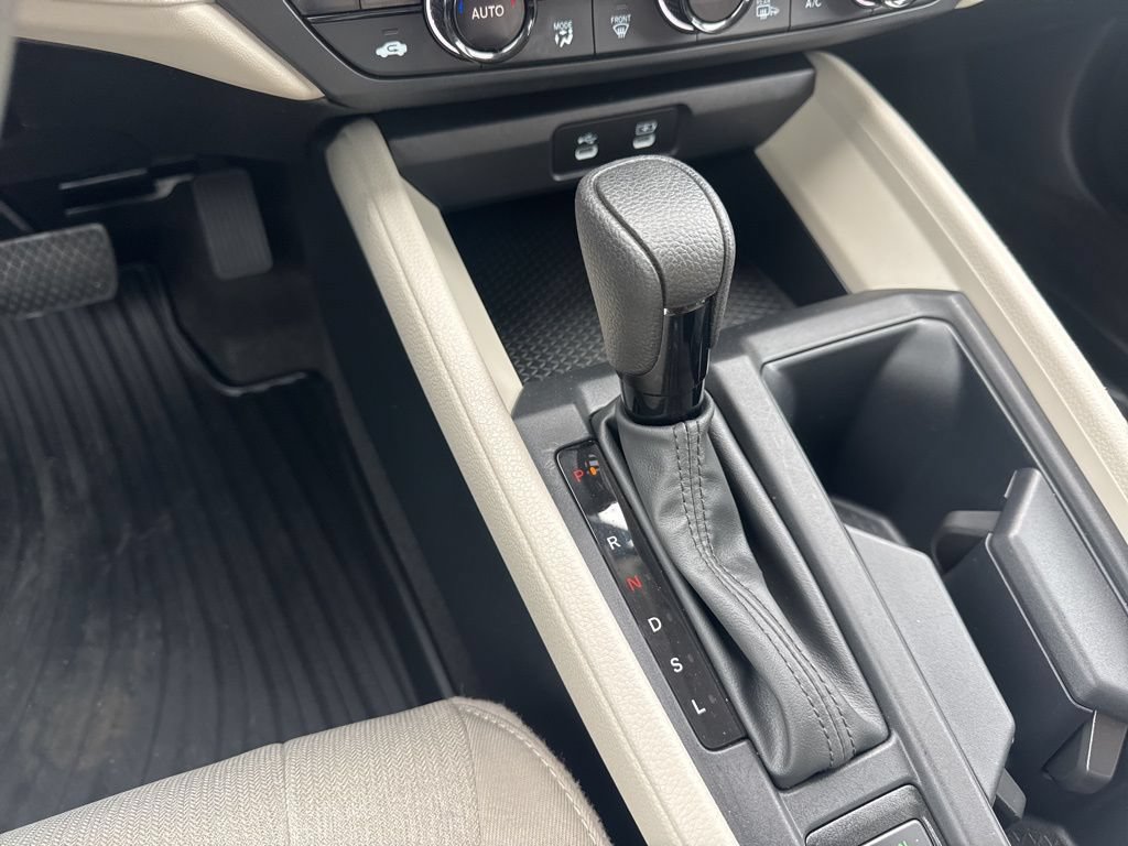 Used 2024 Honda Accord EX image 17