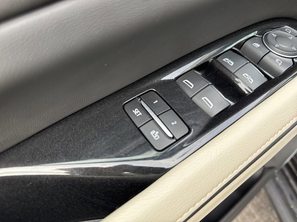 Used 2023 Cadillac Escalade Sport image 11