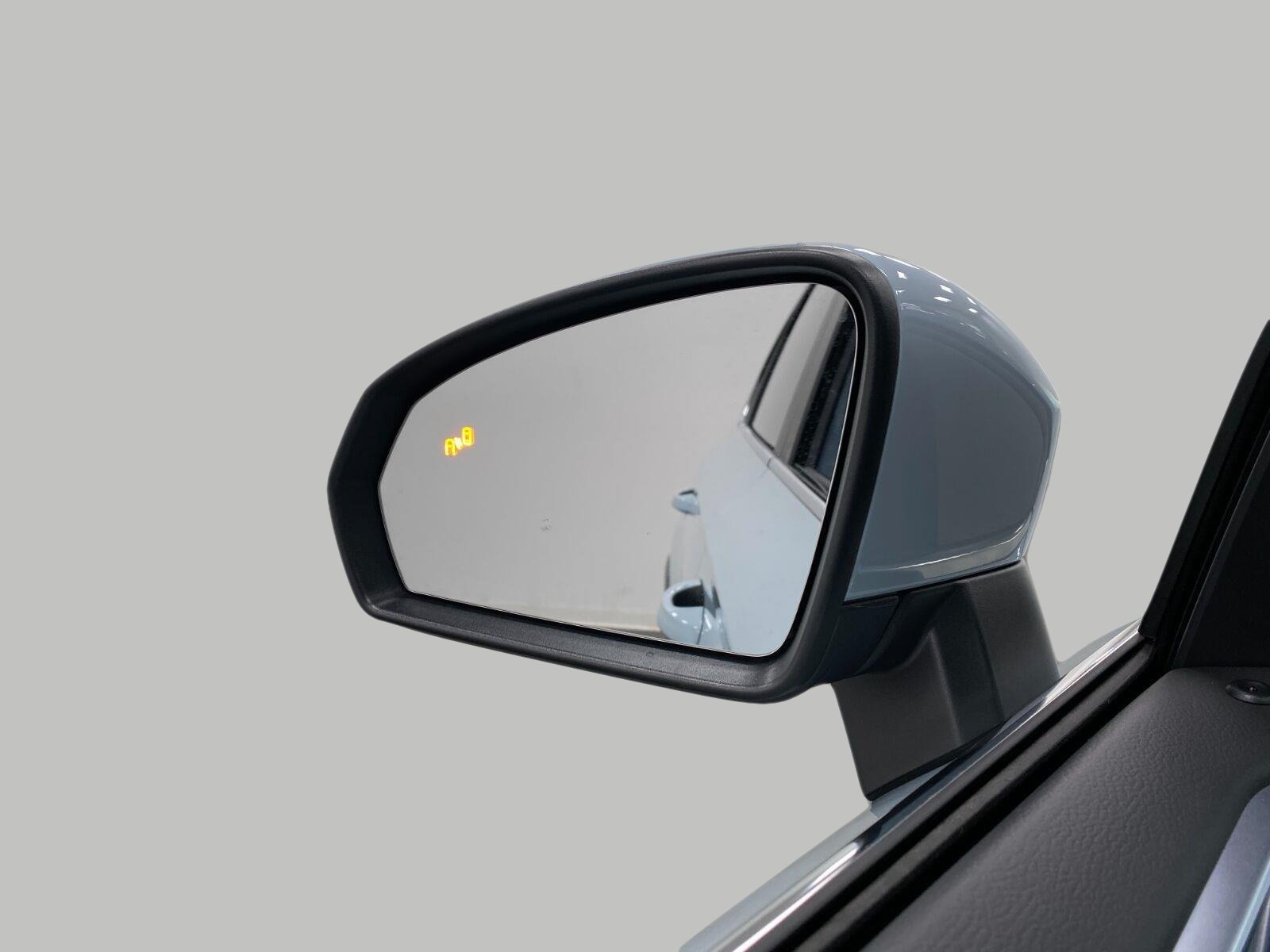 New 2026 Volkswagen Taos SE AWD/4WD image 17