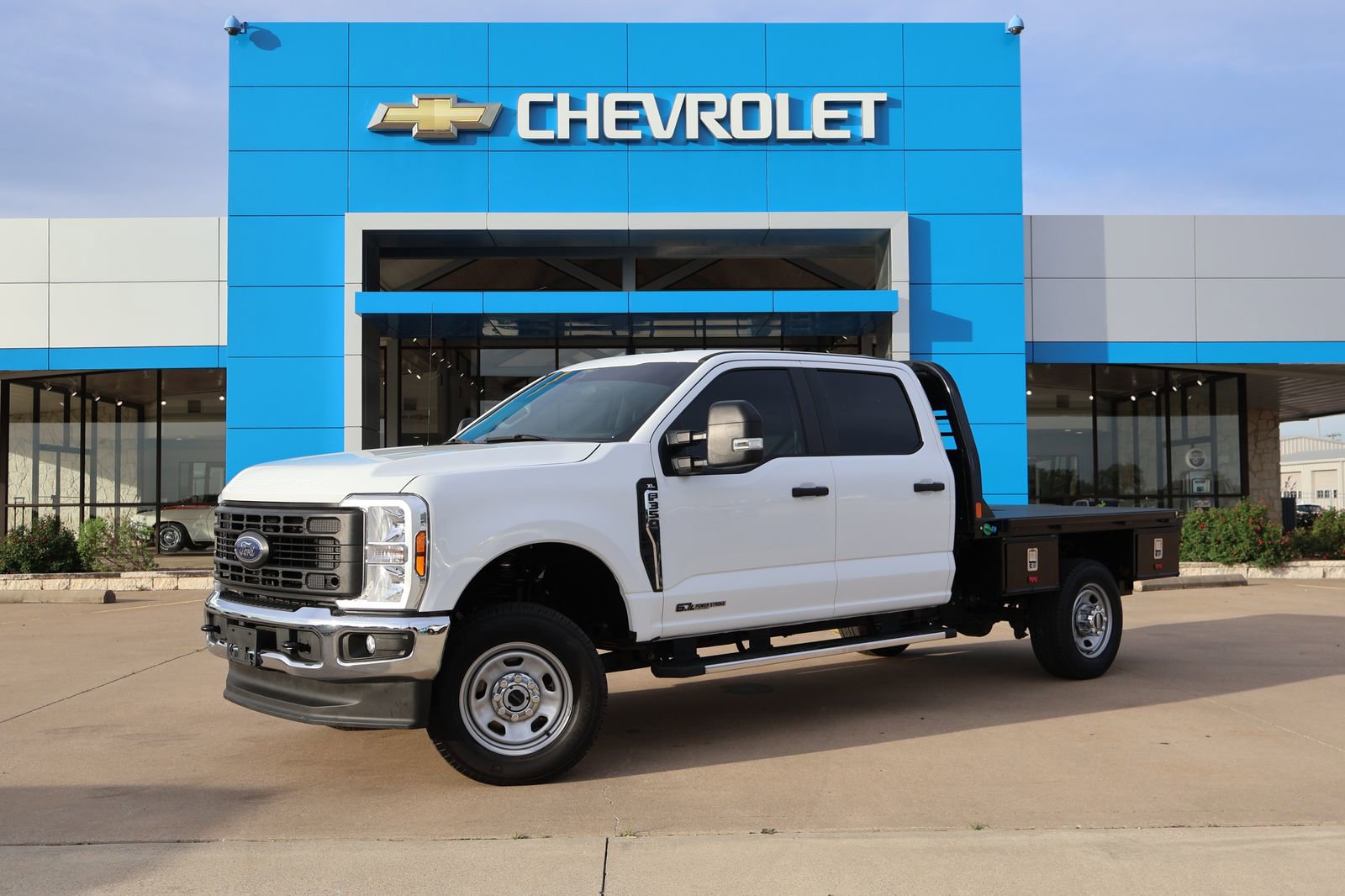 Used 2024 Ford F350 XL w/ XL Chrome Package image 1