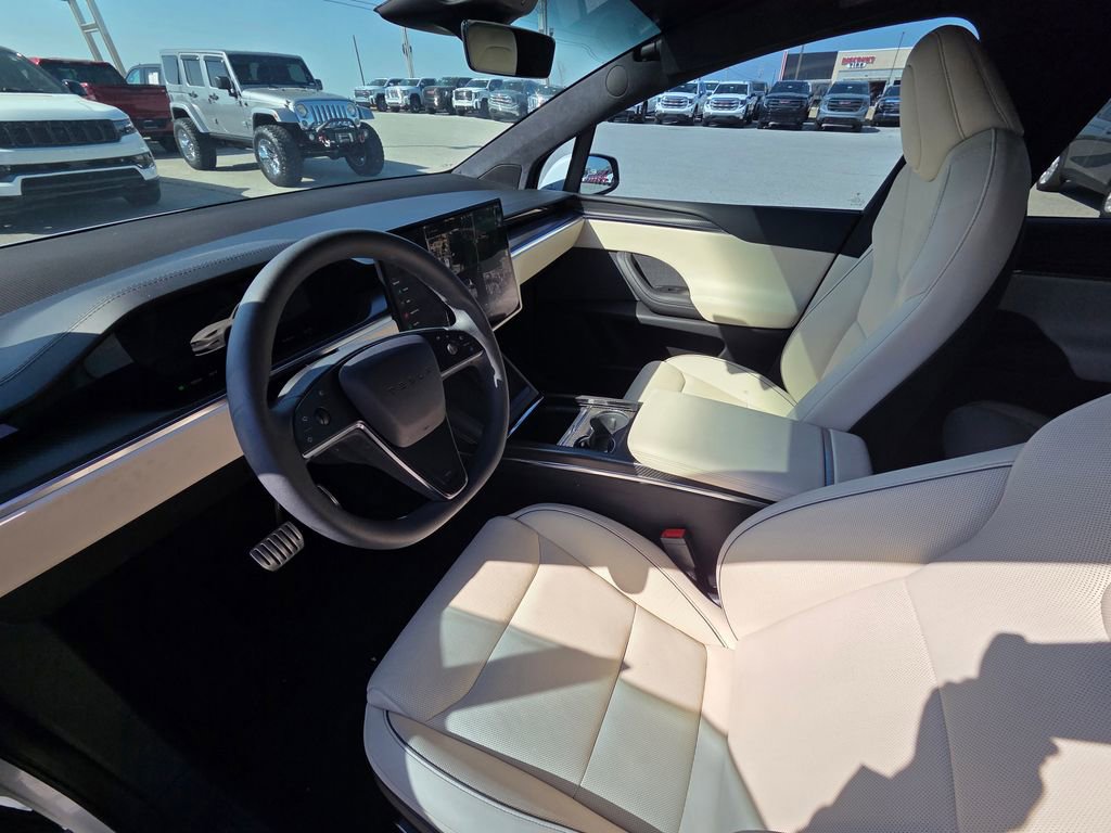 Used 2022 Tesla Model X Plaid AWD/4WD image 10