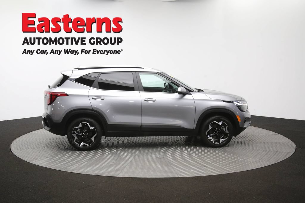 Used 2024 Kia Seltos EX AWD/4WD image 46