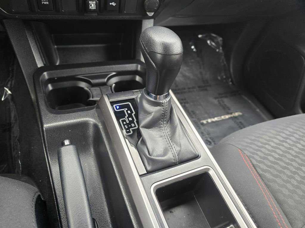Certified 2023 Toyota Tacoma SR5 AWD/4WD image 23