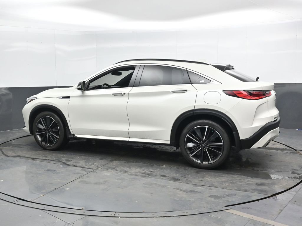 Used 2022 INFINITI QX55 Luxe w/ Cargo Package image 9
