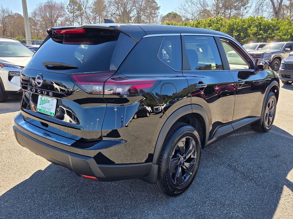 New 2026 Nissan Rogue SV image 10