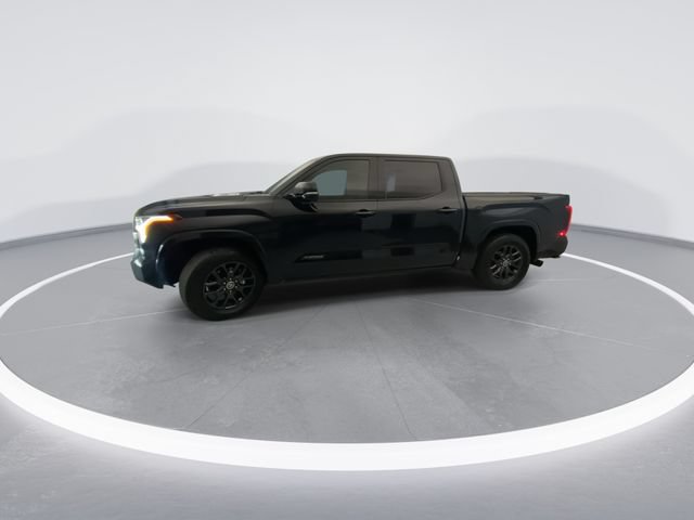 Used 2023 Toyota Tundra Platinum w/ Advanced Package AWD/4WD image 9