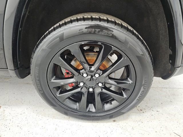 Used 2019 Jeep Grand Cherokee Altitude image 10