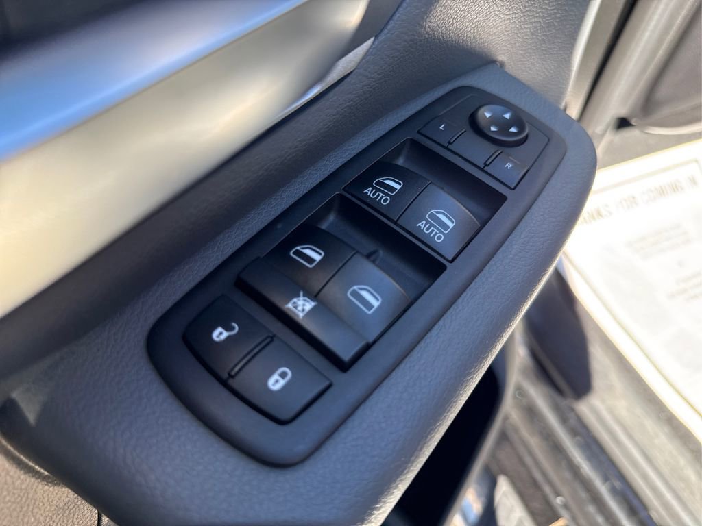 Used 2019 RAM 1500 Big Horn image 34